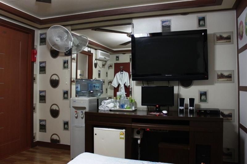 Picasso Motel Jongno Seoul Phòng bức ảnh
